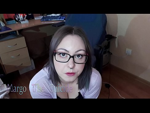 ❤️ Секси момиче с очила смуче дилдо дълбоко на камерата Ебане в bg.bsglass.ru ❌️❤